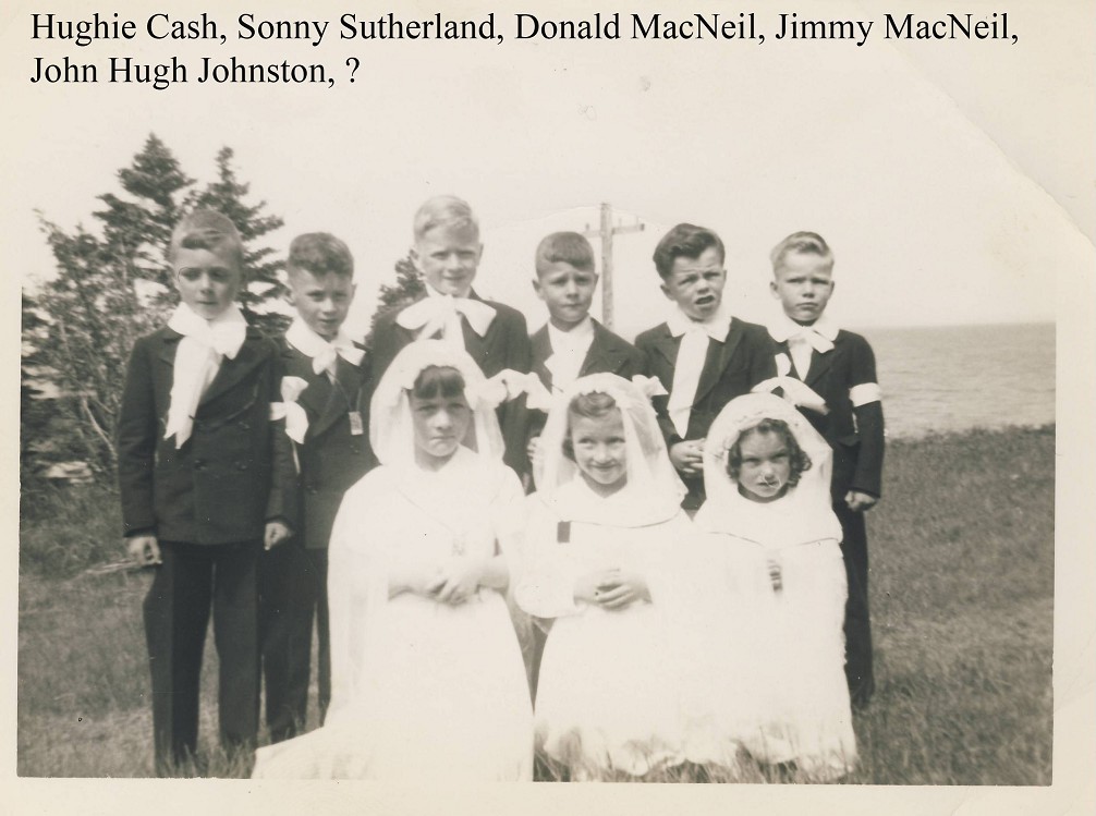 Hughie Cash, Sonny Sutherland, Donald MacNeil, Jimmy MacNeil, John Hugh Johnston ????
